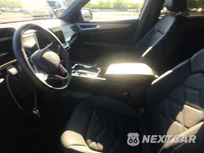 2025 Volkswagen Atlas Cross Sport 2.0T SE w/Technology - zdjęcie 7 z 27 - miniatura