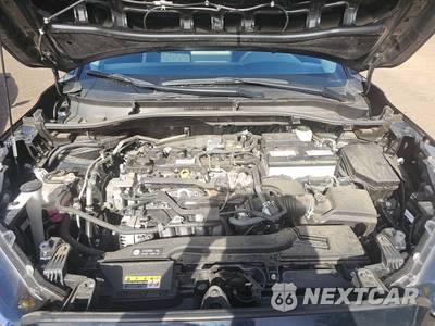 2025 Toyota Corolla Cross LE - zdjęcie 15 z 24 - miniatura