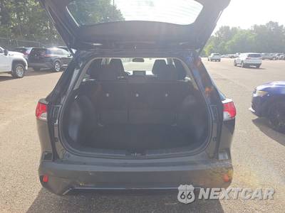 2025 Toyota Corolla Cross LE - zdjęcie 16 z 24 - miniatura