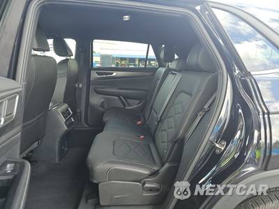 2025 Volkswagen Atlas Cross Sport 2.0T SE w/Technology - zdjęcie 13 z 23 - miniatura