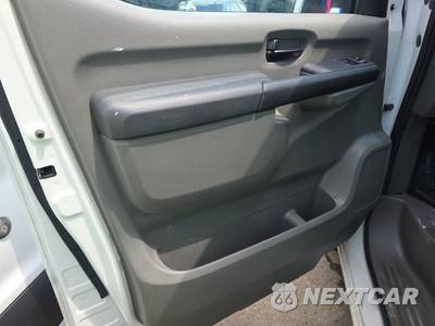 2018 Nissan NV2500 HD Cargo SV High Roof 146.1" WB - zdjęcie 9 z 26 - miniatura