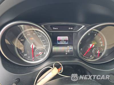 2019 Mercedes-Benz GLA 250 - zdjęcie 12 z 26 - miniatura