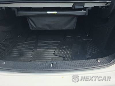 2016 Mercedes-Benz E 350 Sport Sedan - zdjęcie 16 z 18 - miniatura