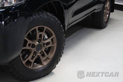 2020 Toyota Land Cruiser Heritage Edition - zdjęcie 8 z 60 - miniatura