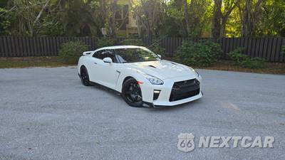 2021 Nissan GT-R Premium - zdjęcie 7 z 51 - miniatura