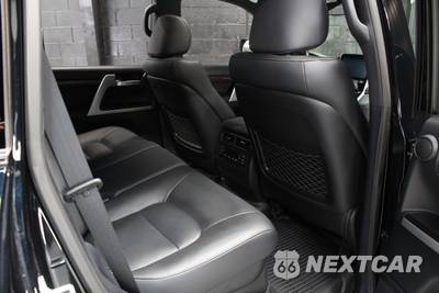 2020 Toyota Land Cruiser Heritage Edition - zdjęcie 37 z 60 - miniatura