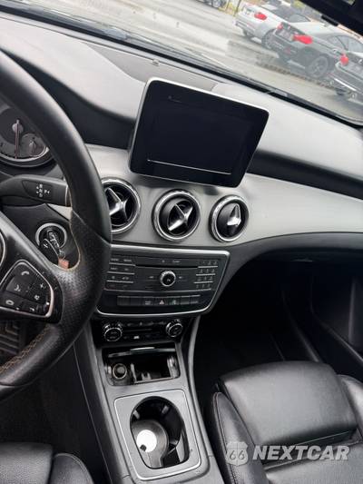 2017 Mercedes-Benz GLA 250 - zdjęcie 28 z 34 - miniatura
