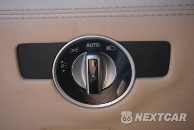 2014 Mercedes-Benz SL 550 - zdjęcie 55 z 55 - miniatura