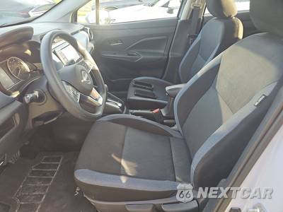 2025 Nissan Versa SV - zdjęcie 7 z 17 - miniatura