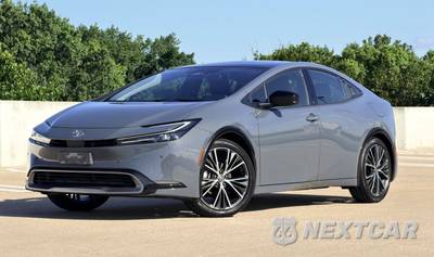 2026 Toyota Prius XLE - zdjęcie 10 z 36 - miniatura