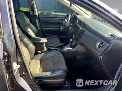 2019 Toyota Corolla SE Sedan - zdjęcie 13 z 18 - miniatura