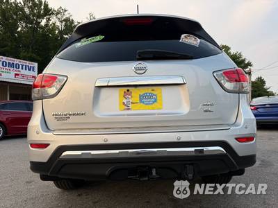 2015 Nissan Pathfinder SL - zdjęcie 26 z 132 - miniatura