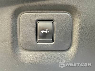 2015 Nissan Pathfinder SL - zdjęcie 119 z 132 - miniatura
