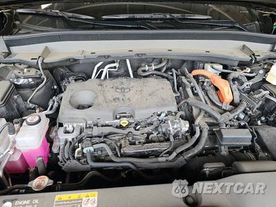 2025 Toyota Grand Highlander Hybrid Limited - zdjęcie 16 z 36 - miniatura