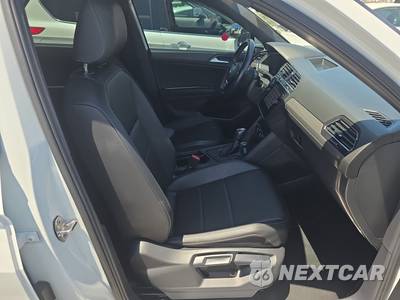 2019 Volkswagen Tiguan SEL R-Line - zdjęcie 8 z 31 - miniatura
