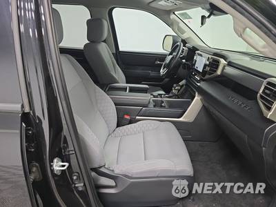 2022 Toyota Tundra SR5 Crew Cab Short Bed - zdjęcie 8 z 24 - miniatura