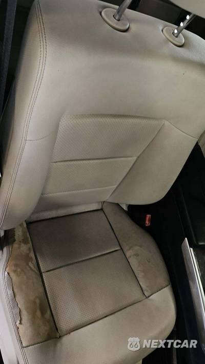 2014 Mercedes-Benz E 350 Sedan - zdjęcie 27 z 28 - miniatura