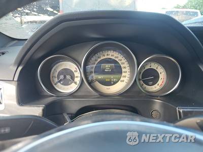 2014 Mercedes-Benz E 350 Sedan - zdjęcie 12 z 28 - miniatura