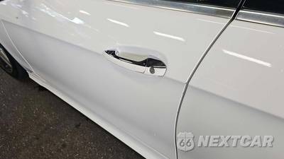 2014 Mercedes-Benz E 350 Sedan - zdjęcie 24 z 28 - miniatura