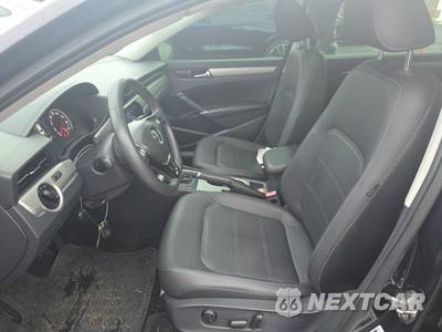 2021 Volkswagen Passat 2.0T SE - zdjęcie 7 z 32 - miniatura