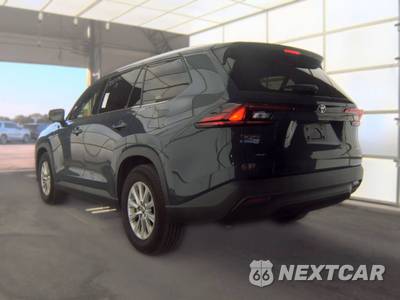 2025 Toyota Grand Highlander XLE - zdjęcie 6 z 26 - miniatura