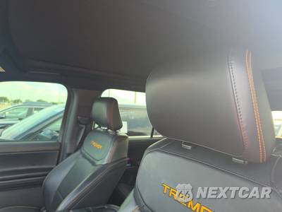 2025 Ford Expedition TREMOR - zdjęcie 18 z 25 - miniatura