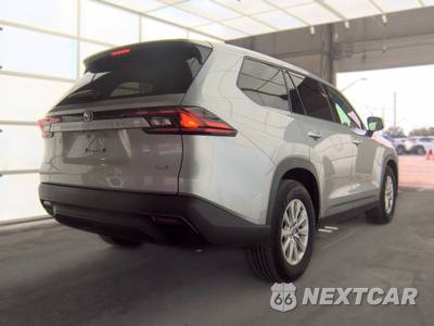2025 Toyota Grand Highlander XLE - zdjęcie 4 z 24 - miniatura
