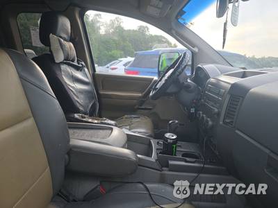 2004 Nissan TITAN LE Extended Cab Medium Bed - zdjęcie 8 z 45 - miniatura
