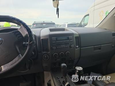 2004 Nissan TITAN LE Extended Cab Medium Bed - zdjęcie 11 z 45 - miniatura