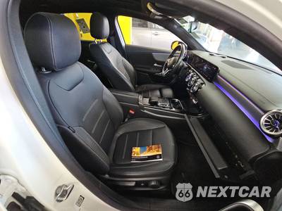 2022 Mercedes-Benz A 220 4MATIC - zdjęcie 14 z 31 - miniatura