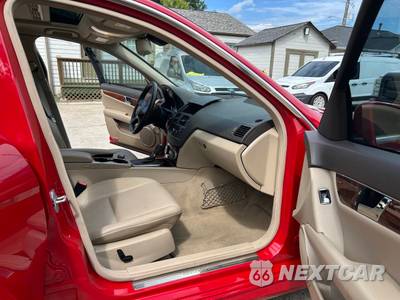 2010 Mercedes-Benz C 300 - zdjęcie 26 z 35 - miniatura