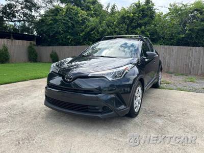 2019 Toyota C-HR LE - zdjęcie 2 z 33 - miniatura