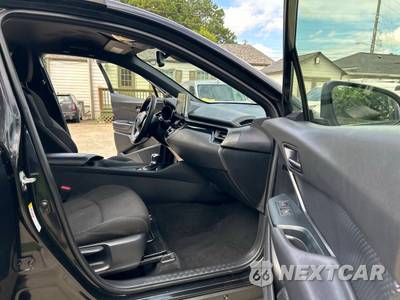 2019 Toyota C-HR LE - zdjęcie 19 z 33 - miniatura