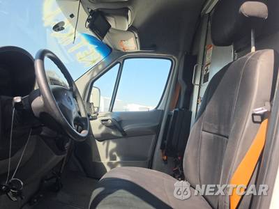 2012 Mercedes-Benz Sprinter 2500 Cargo Van High Roof 170.3" WB - zdjęcie 7 z 48 - miniatura