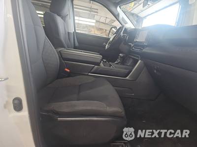 2023 Toyota Tundra SR5 Crew Cab Short Bed - zdjęcie 8 z 29 - miniatura