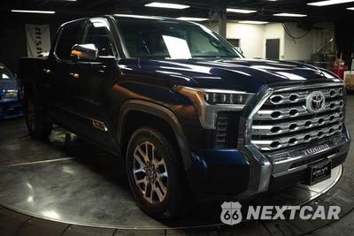 2023 Toyota Tundra 1794 Edition Crew Cab Short Bed - zdjęcie 5 z 31 - miniatura