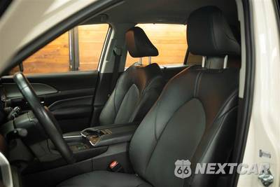 2024 Toyota Grand Highlander Hybrid XLE - zdjęcie 11 z 33 - miniatura