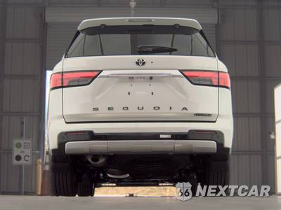 2026 Toyota Sequoia Capstone - zdjęcie 7 z 26 - miniatura