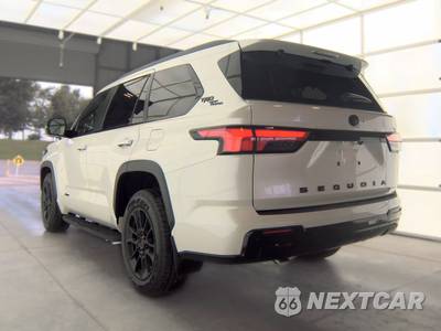 2026 Toyota Sequoia Limited - zdjęcie 8 z 27 - miniatura