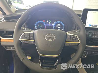 2026 Toyota Grand Highlander Limited - zdjęcie 16 z 27 - miniatura