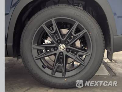 2026 Toyota Grand Highlander Limited - zdjęcie 12 z 27 - miniatura