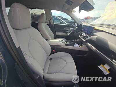 2026 Toyota Grand Highlander XLE - zdjęcie 14 z 25 - miniatura