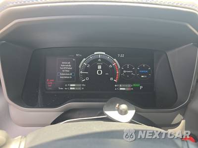 2026 Toyota Sequoia Platinum - zdjęcie 18 z 26 - miniatura