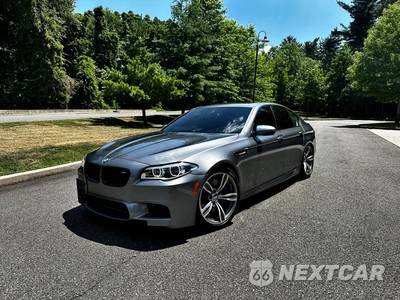 2015 BMW M5 Sedan - zdjęcie 1 z 49 - miniatura