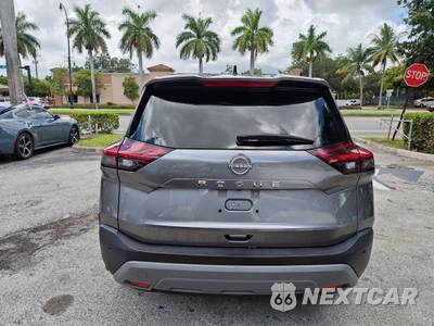 2023 Nissan Rogue S - zdjęcie 7 z 50 - miniatura
