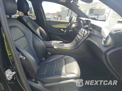 2021 Mercedes-Benz GLC 300 - zdjęcie 8 z 18 - miniatura