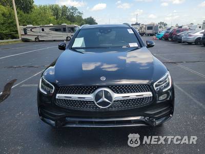 2021 Mercedes-Benz GLC 300 - zdjęcie 2 z 18 - miniatura