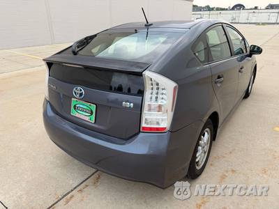 2010 Toyota Prius III - zdjęcie 7 z 70 - miniatura
