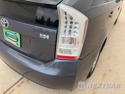 2010 Toyota Prius III - zdjęcie 10 z 70 - miniatura