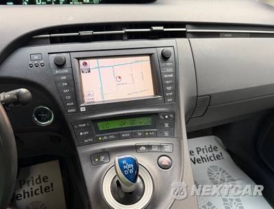 2010 Toyota Prius III - zdjęcie 51 z 70 - miniatura